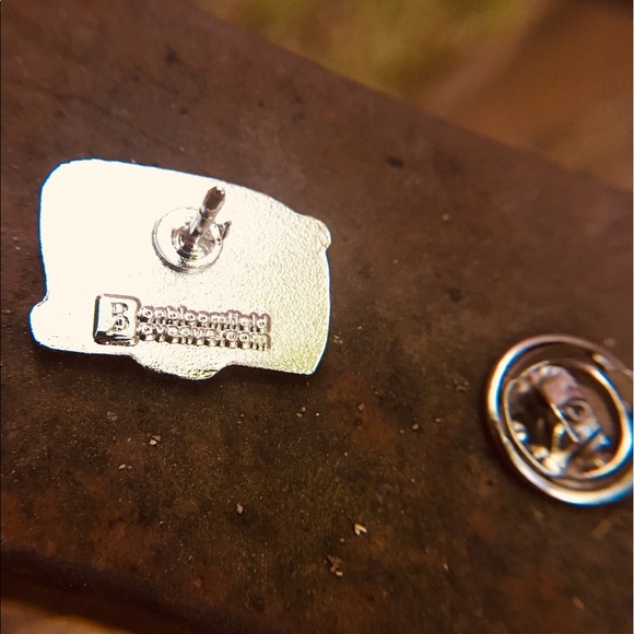 Holiday Camper Enamel Pin | Camping til Christmas - Picture 6 of 12